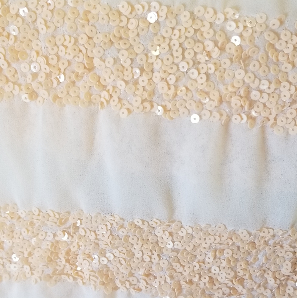 Peach Shear Sequined Top - Picture 3 of 5